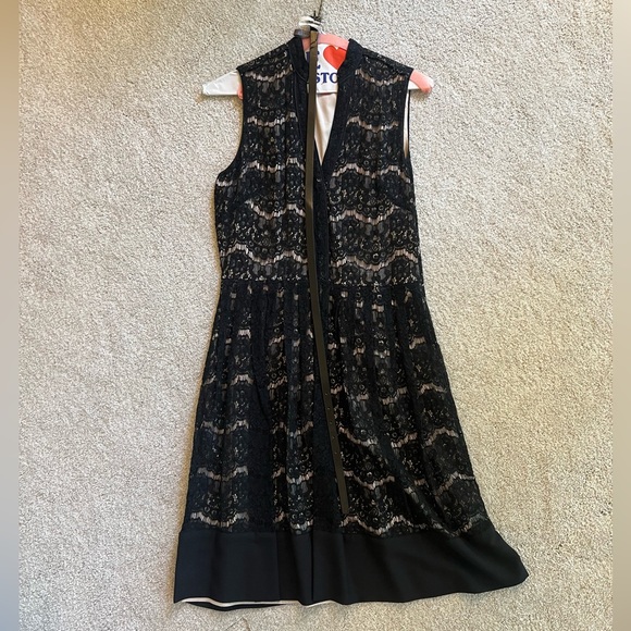Vince Camuto Dresses & Skirts - Vince Camuto Black Lace Dress